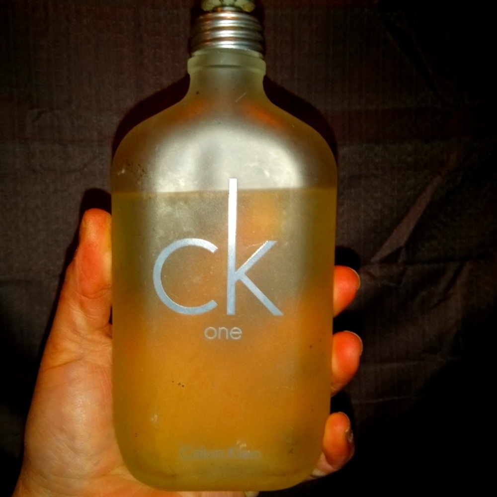 Calvin Klein CK one (unisex)